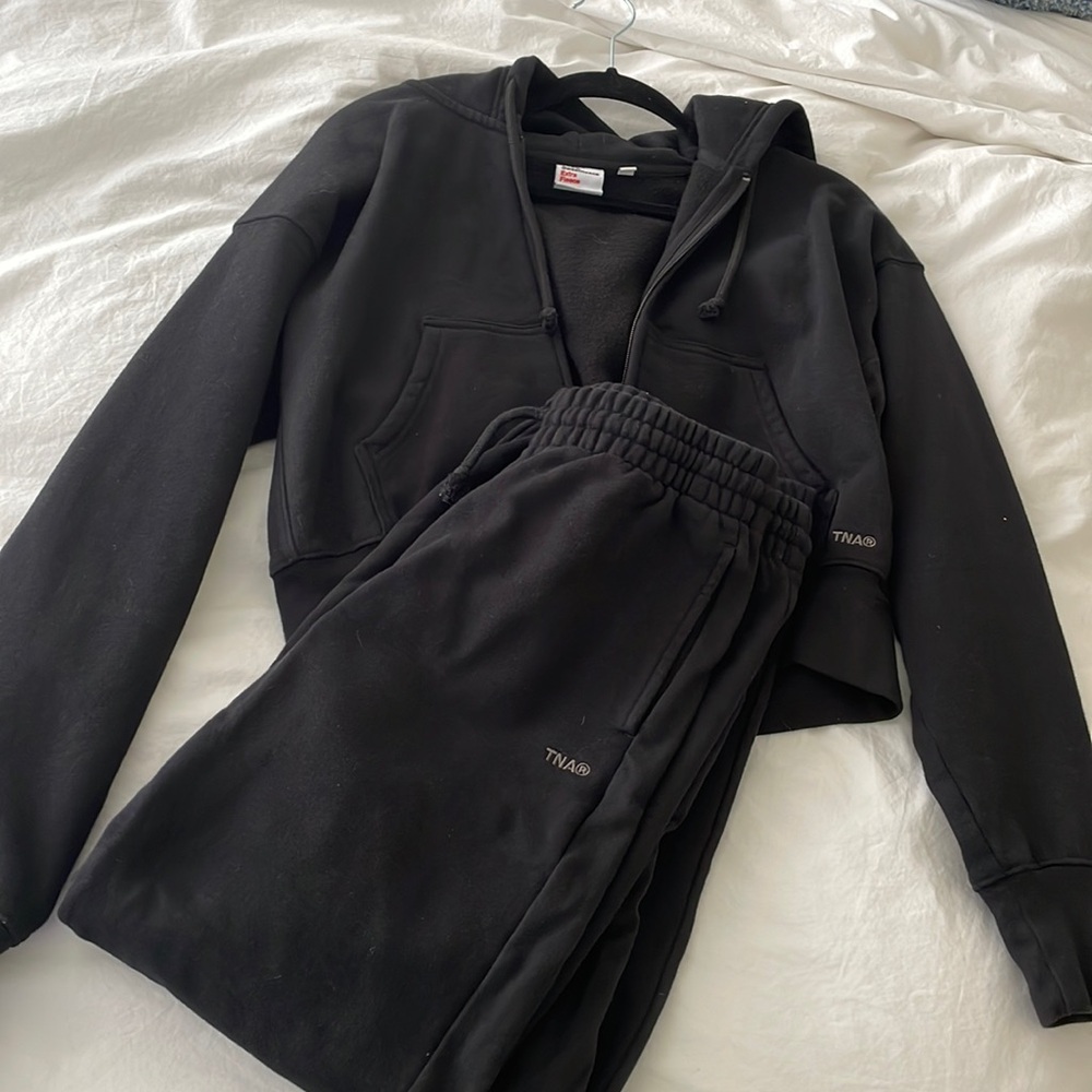TNA Women's Black Hoodie Sweater